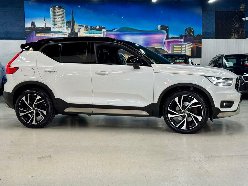 Volvo XC40 Suv 2.0 T4 R-design Awd Euro 6 Ss 201 White #2