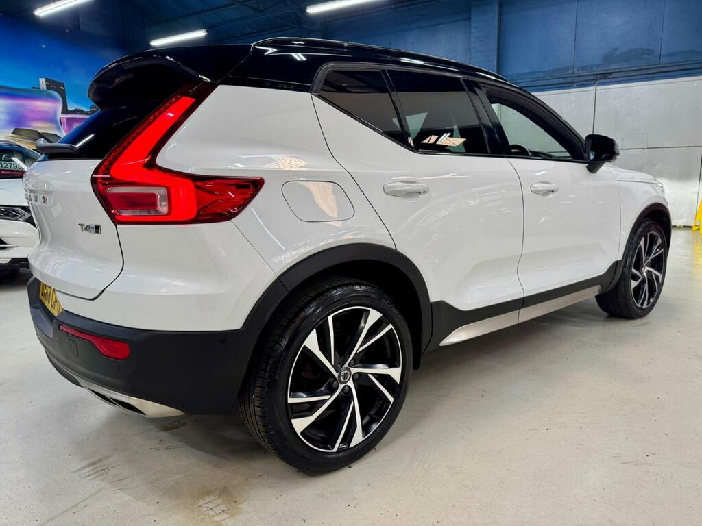 Volvo XC40 Suv 2.0 T4 R-design Awd Euro 6 Ss 201 White #3