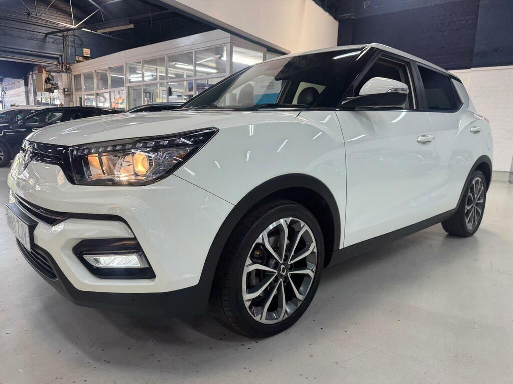 SsangYong Tivoli Suv 1.6 E-xgi Ultimate Euro 6 Ss 201868 White #5