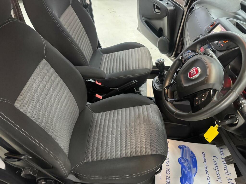 Fiat Qubo 1.4L Lounge Grey #31