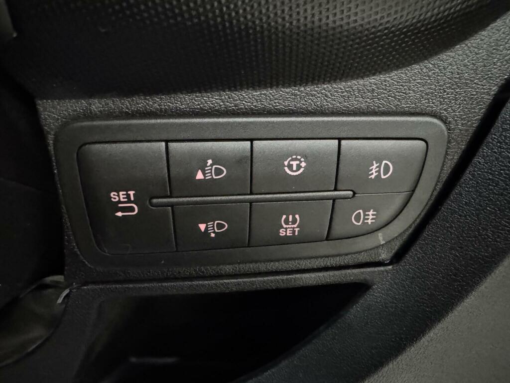 Fiat Qubo 1.4L Lounge Grey #30