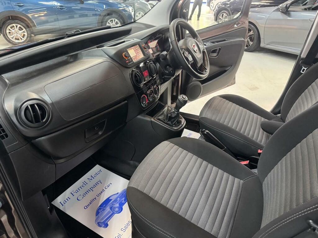 Fiat Qubo 1.4L Lounge Grey #25