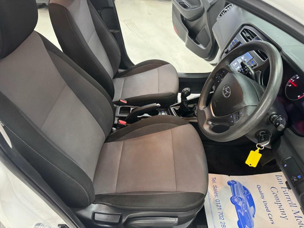 Hyundai I20 Hatchback Blue #20