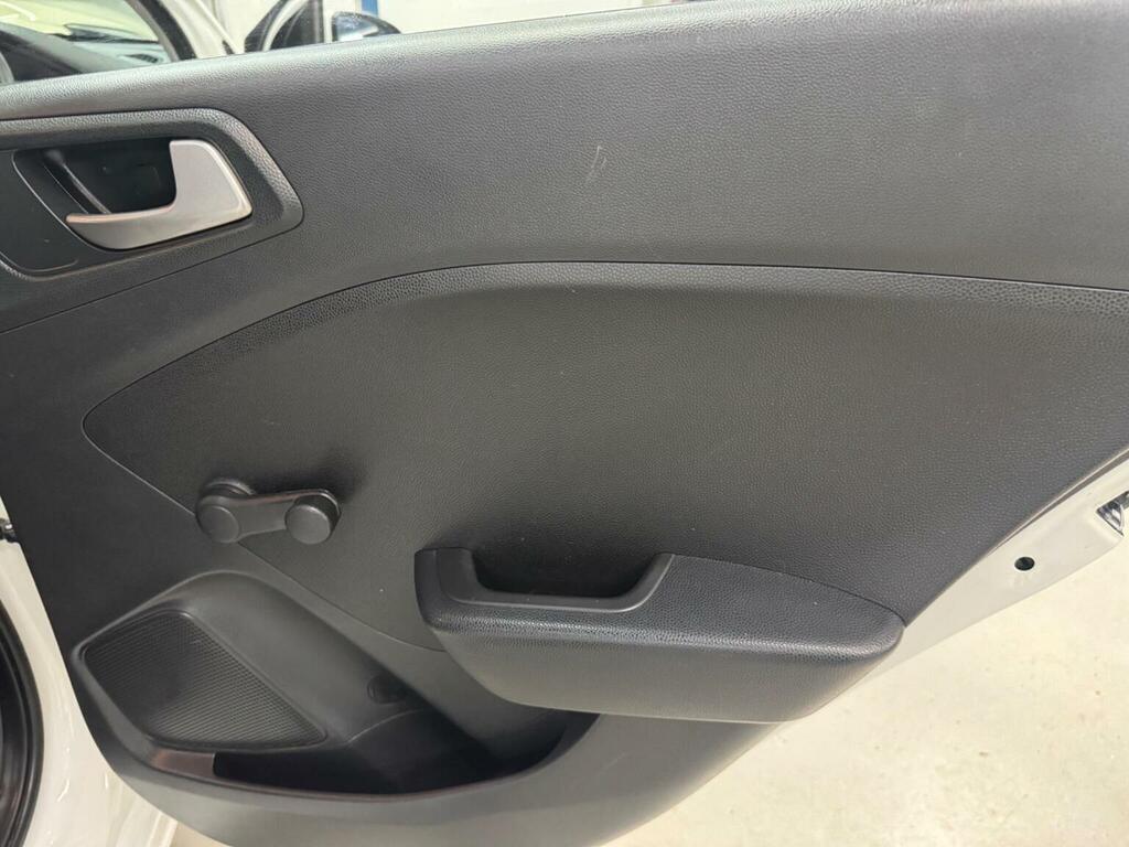 Hyundai I20 Hatchback Blue #18