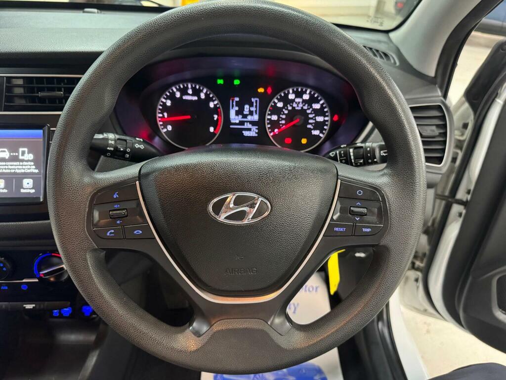 Hyundai I20 Hatchback Blue #24
