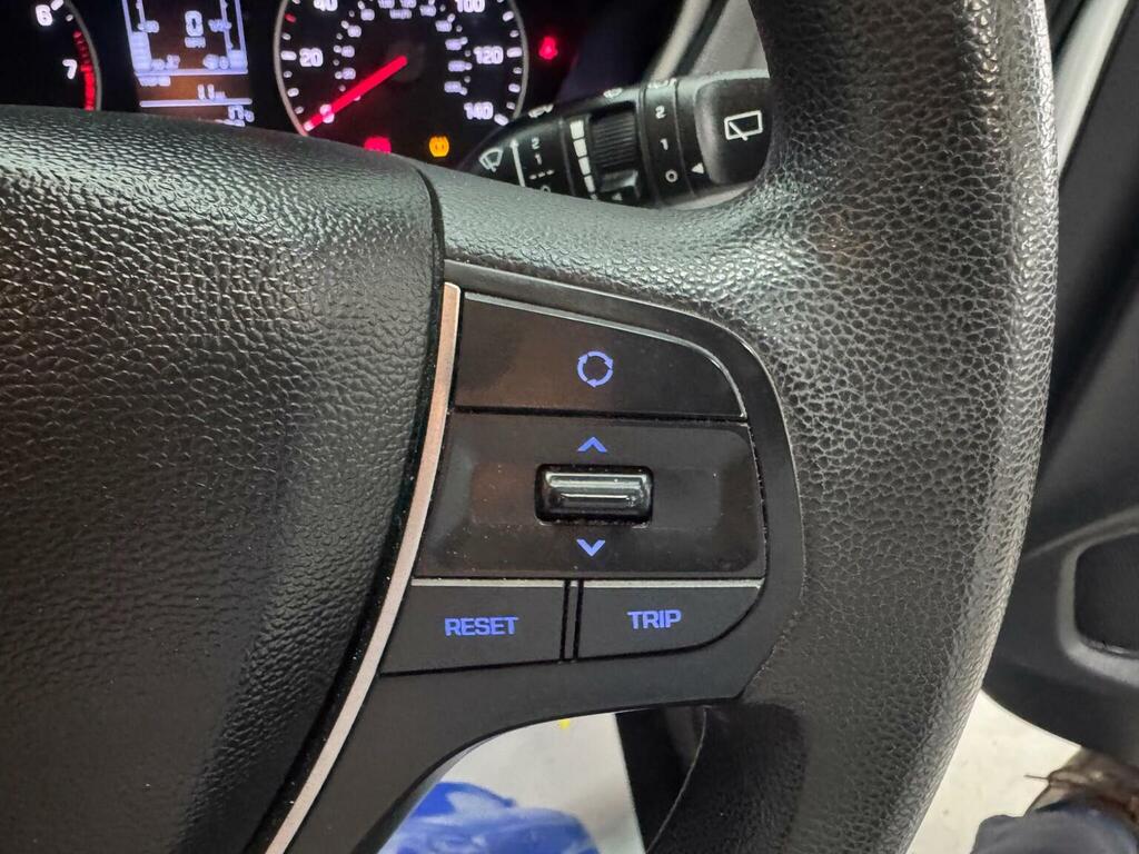 Hyundai I20 Hatchback Blue #22
