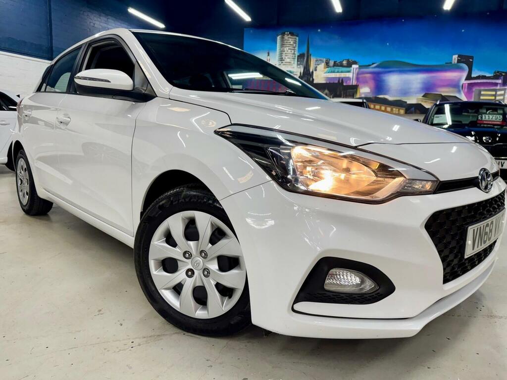 Hyundai I20 Hatchback 1.2 S Connect Euro 6 Ss 201868 White