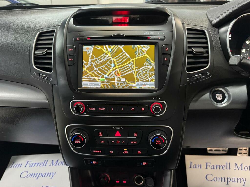Kia Sorento Silver #43