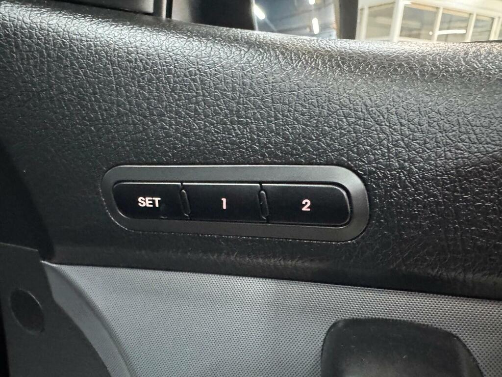 Kia Sorento Silver #32