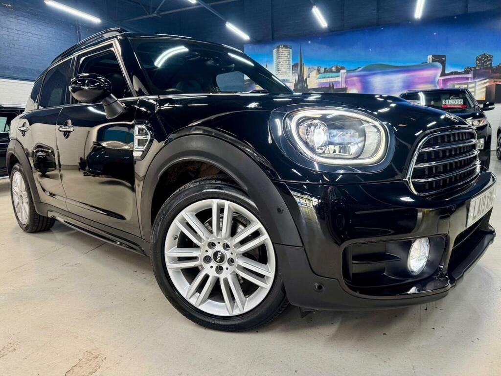 Mini Countryman Suv 1.5 Cooper Exclusive Steptronic Euro 6 Ss 5 Black