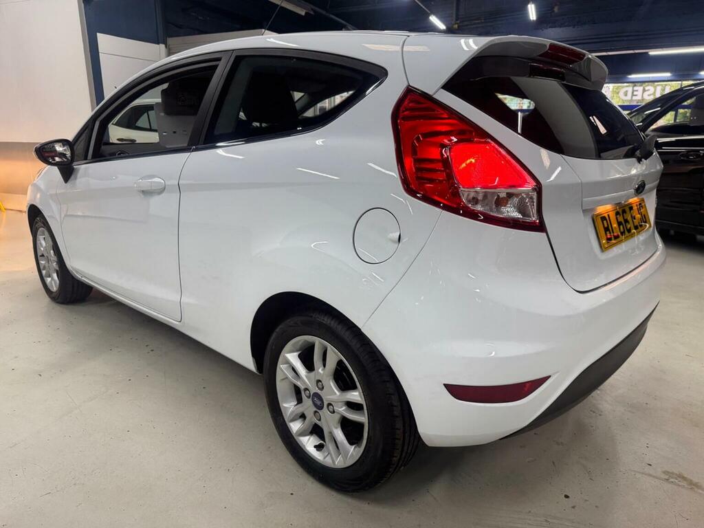 Ford Fiesta Hatchback 1.25 Zetec Euro 6 201666 White #6