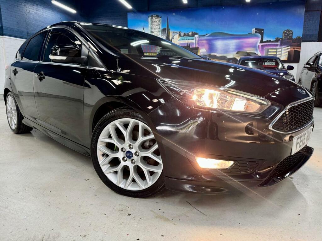 Ford Focus Hatchback 1.5T Ecoboost Zetec S Euro 6 Ss Black