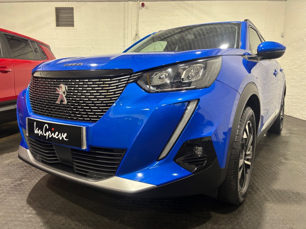 Peugeot 2008 1.2 Puretech Allure Premium SG21BKK Blue #5