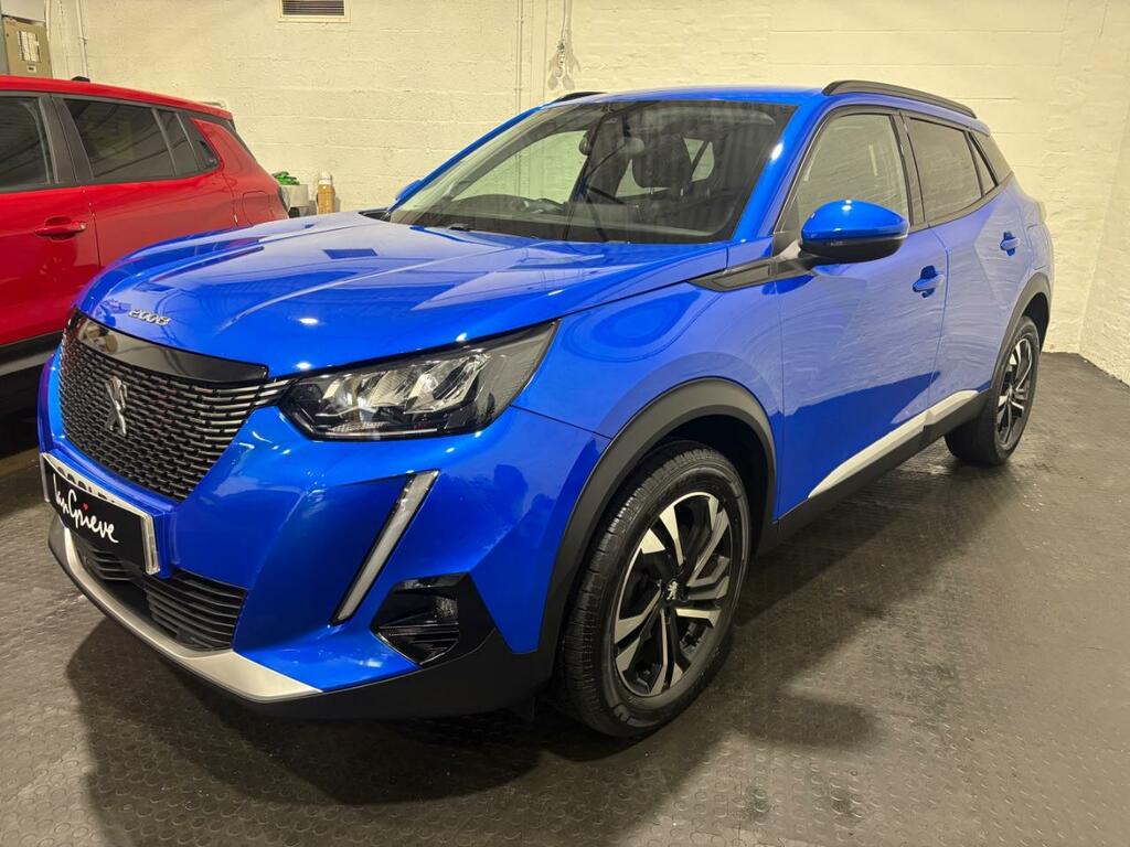 Peugeot 2008 1.2 Puretech Allure Premium SG21BKK Blue #4