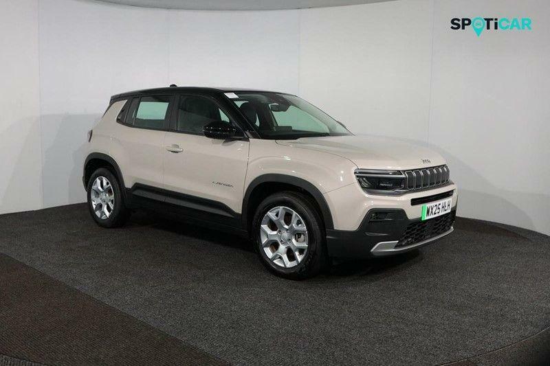 Jeep Avenger 115Kw E Altitude 54Kwh Black