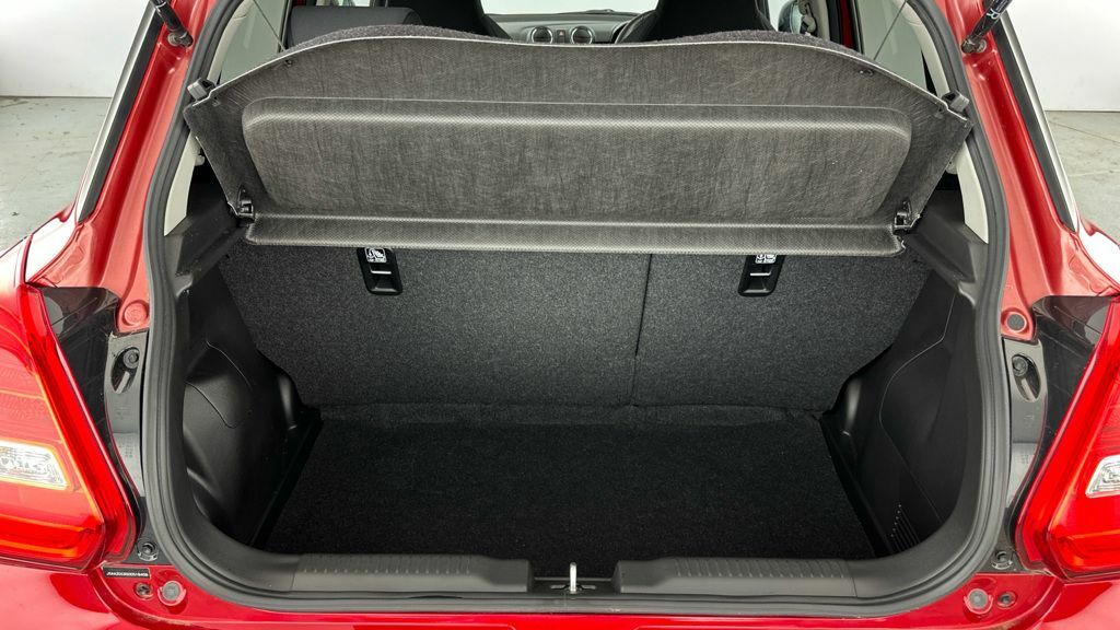 Suzuki Swift 1.4 Boosterjet 48V Hybrid Sport Red #6