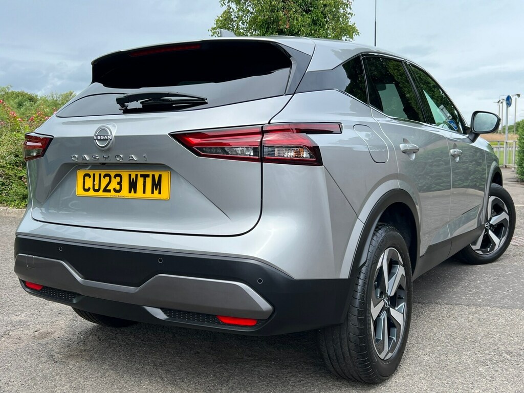 Nissan Qashqai 1.3 Dig-t Mh N-connecta CU23WTM Silver #2