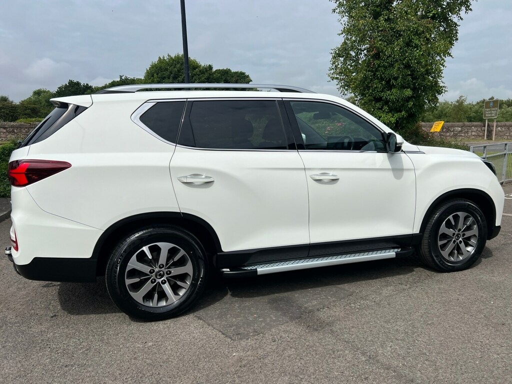 SsangYong Rexton 2.2 K30 White #6