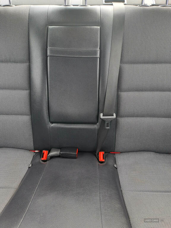 Mercedes-Benz C Class 2.1 C250 Cdi Amg Sport Pluspanroof-nav-fsh-xen Red #16