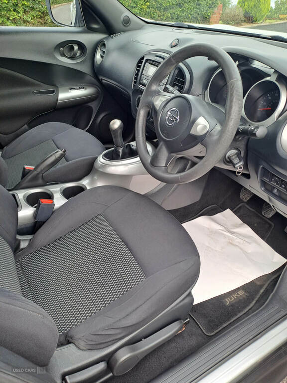 Nissan Juke 1.6 94 Visia Silver #5