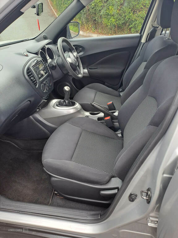 Nissan Juke Suv 1.5 Blue #9