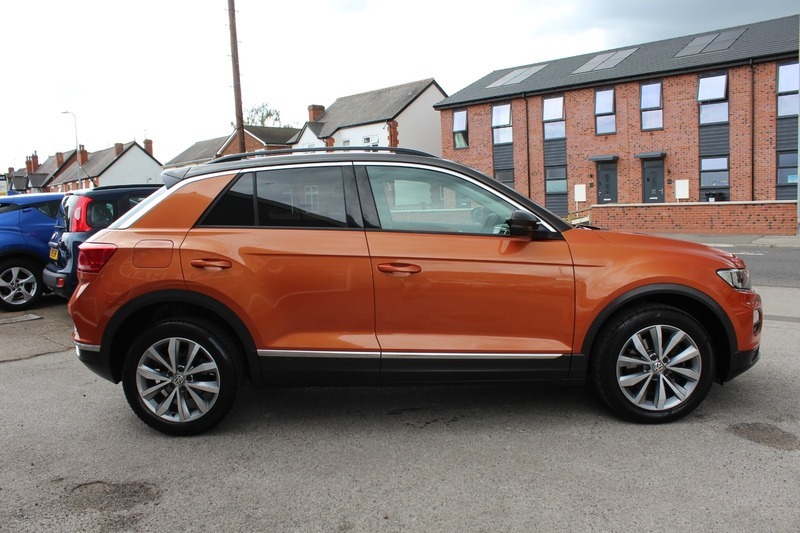 Volkswagen T-Roc 1.0 Design Tsi FM18MRX Orange #4