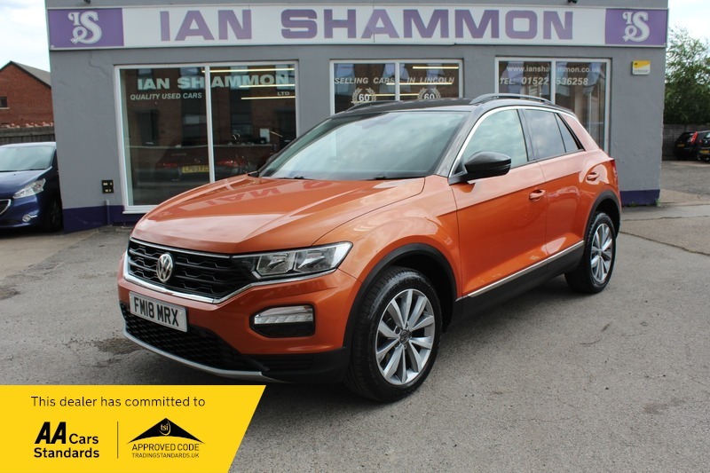 Volkswagen T-Roc 1.0 Design Tsi Orange