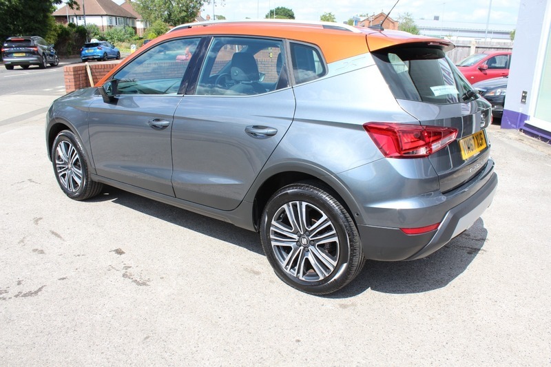Seat Arona 1.0 Tsi Xcellence First KM67XUF Grey #3