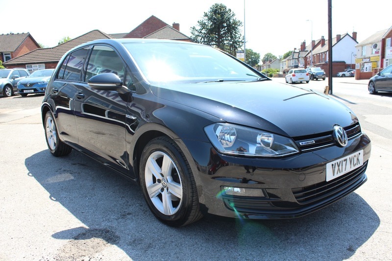 Volkswagen Golf Match Edition Tsi Bluemotion VX17YCK Black #3