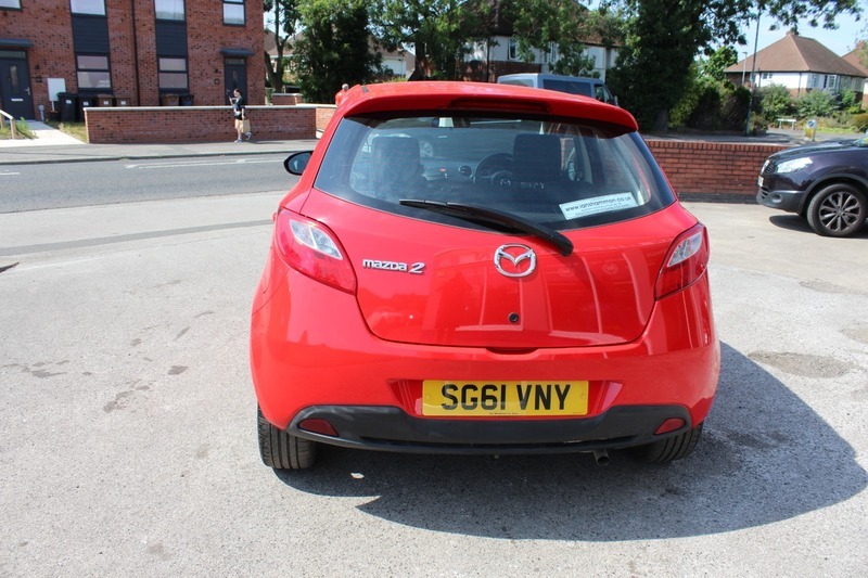 Mazda 2 Tamura Red #4