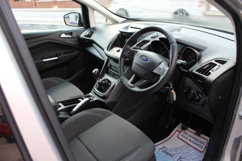 Ford C-Max Mpv 2.0 Tdci Titanium X Euro 6 Ss Nav 20 Red #12