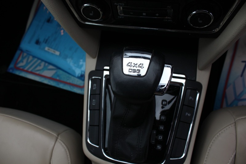Skoda Superb Superb Elegance Tdi Cr Blue #16
