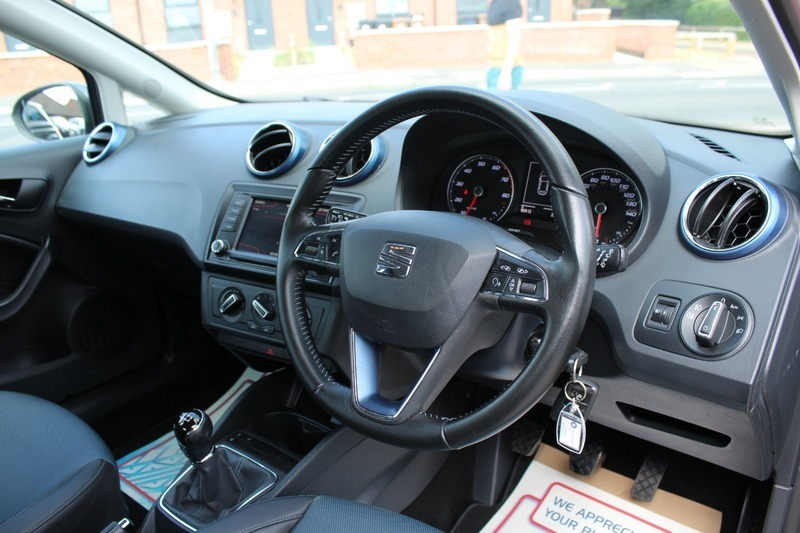 Seat Ibiza 1.4 Toca White #9