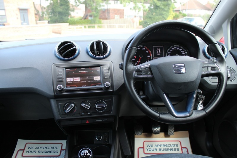 Seat Ibiza 1.4 Toca White #11