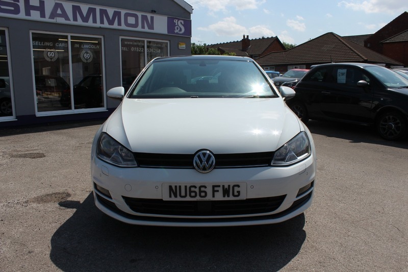 Volkswagen Golf 1.4 Match Edition Tsi NU66FWG White #2