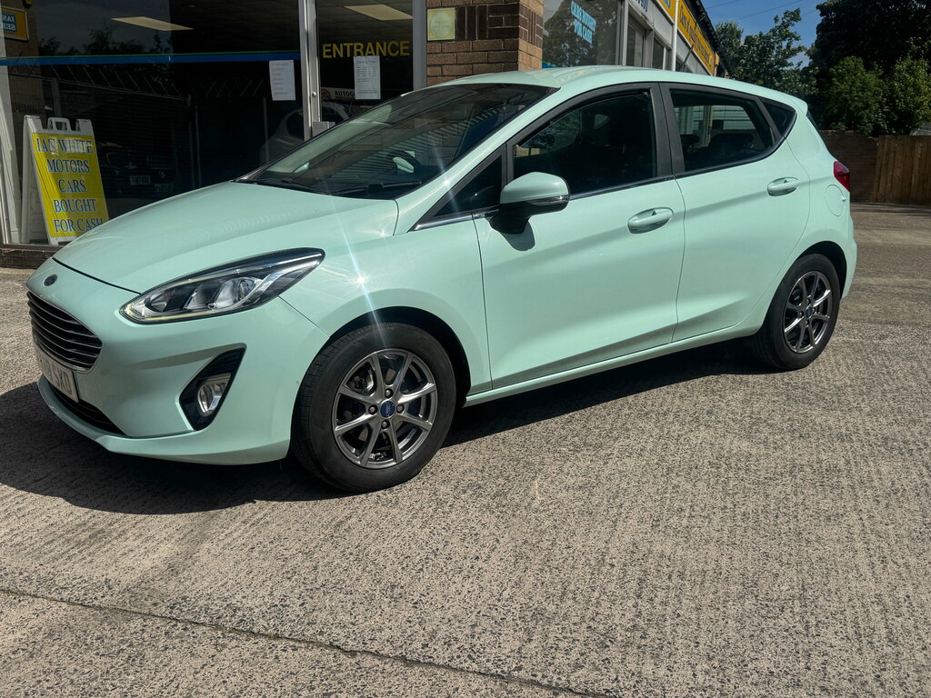 Ford Fiesta 1.5 Tdci Zetec Bo Play Series Hatchback Diese Green