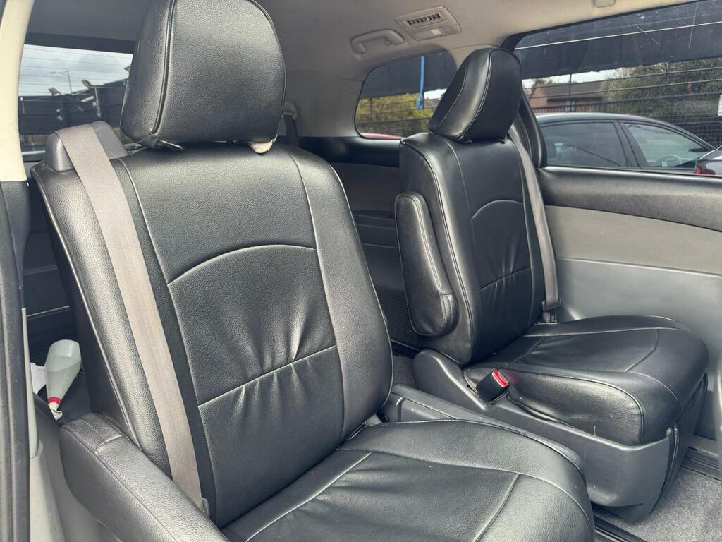 Toyota Estima 2.4 Hybrid 7 Seater Ulez White #35