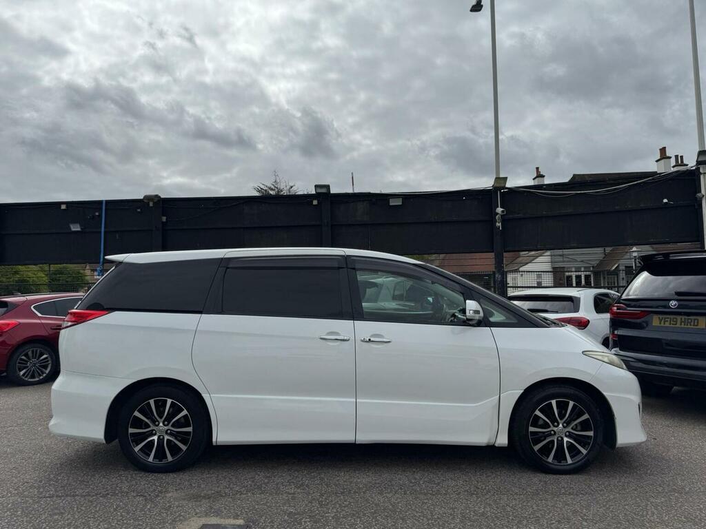 Toyota Estima 2.4 Hybrid 7 Seater Ulez White #24