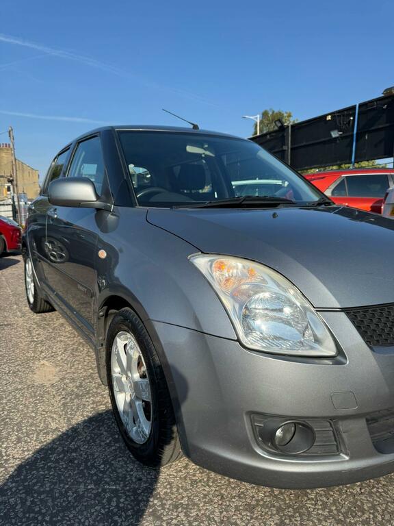 Suzuki Swift 1.5 Glx Grey #5