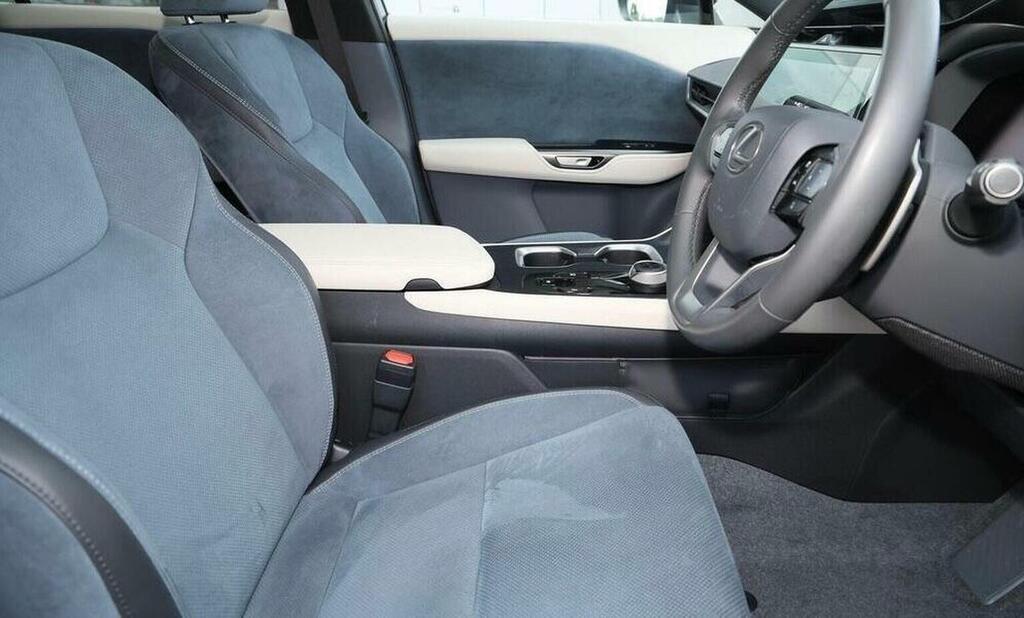 Lexus RZ Suv 450E 71.4Kwh Takumi Direct4 202424  #7