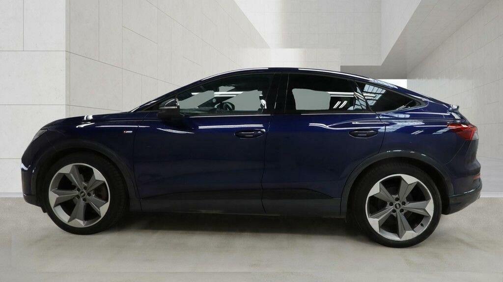Audi Q4 E Tron Suv 45 Black Edition Sportback Quattro 82 RV74VTZ Blue #6