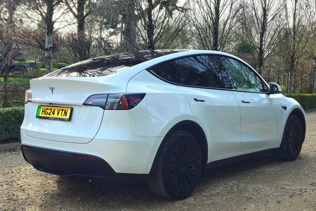 Tesla Model Y Suv Rwd 202424 #2