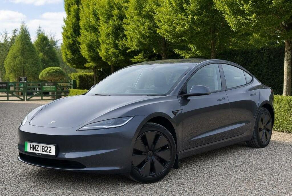 Tesla Model 3 Saloon Dual Motor Long Range 202271 White #26