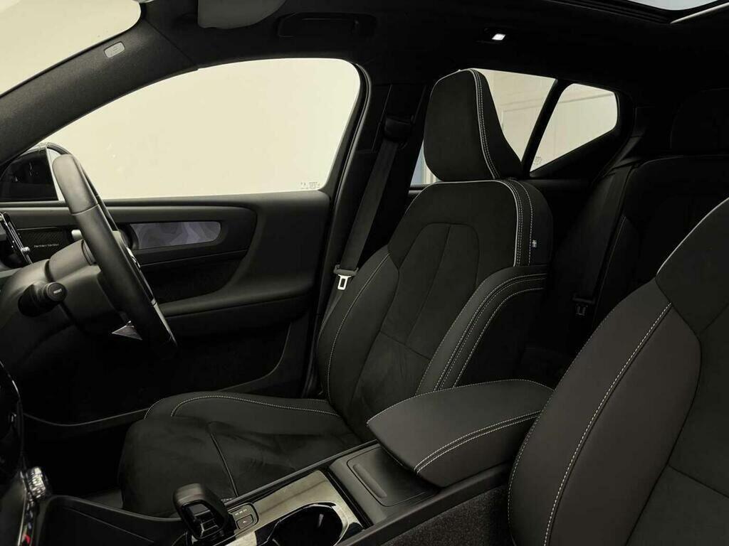 Volvo XC40 T3 Inscription Pro Blue #8