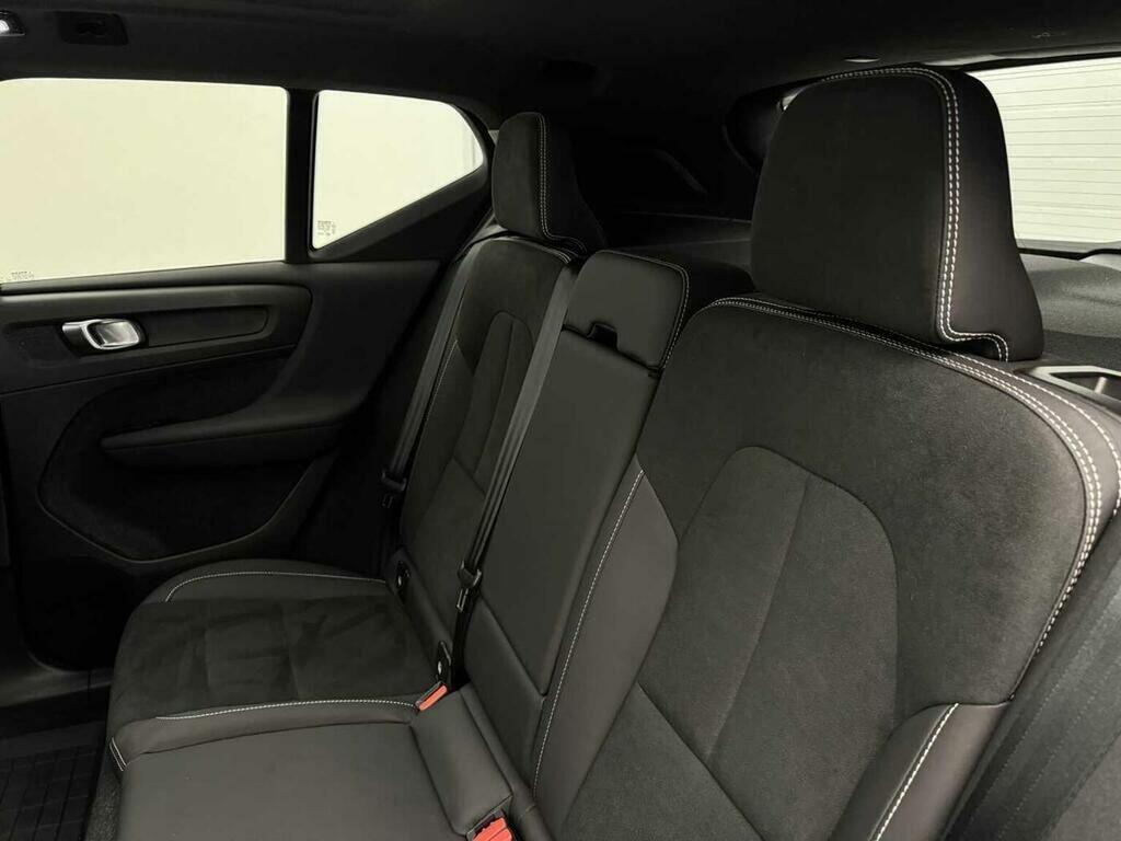 Volvo XC40 T3 Inscription Pro Blue #14