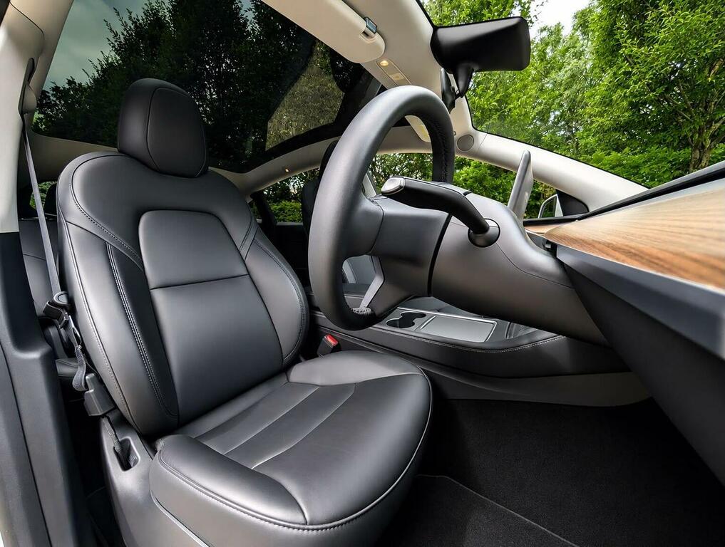 Tesla Model Y Suv Rwd 202373  #9