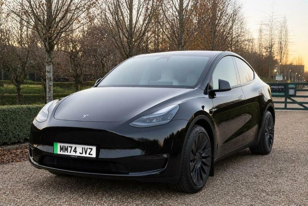 Tesla Model Y Suv Long Range Rwd 202474 Black