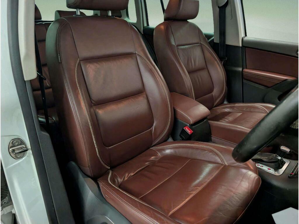 Volkswagen Tiguan 2.0 Tdi Se 4Wd Euro 5 Grey #32