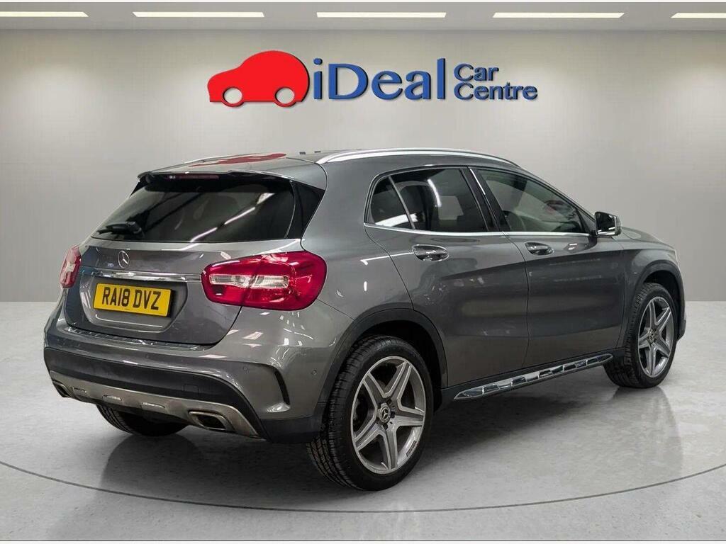 Mercedes-Benz GLA Class 1.6 Gla200 Amg Line Executive Euro 6 S S RA18DVZ Grey #5