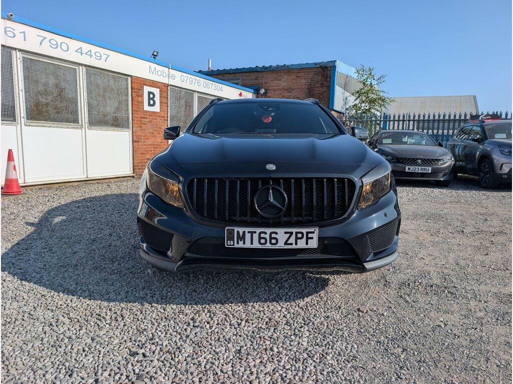 Mercedes-Benz GLA Class 2.1 Gla220d Amg Line Executive 7G-dct 4Matic Eur Black #4